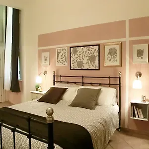 Magenta Collection Del Grande Appartamento