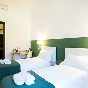 Lombardia40 Luxury Πανσιόν